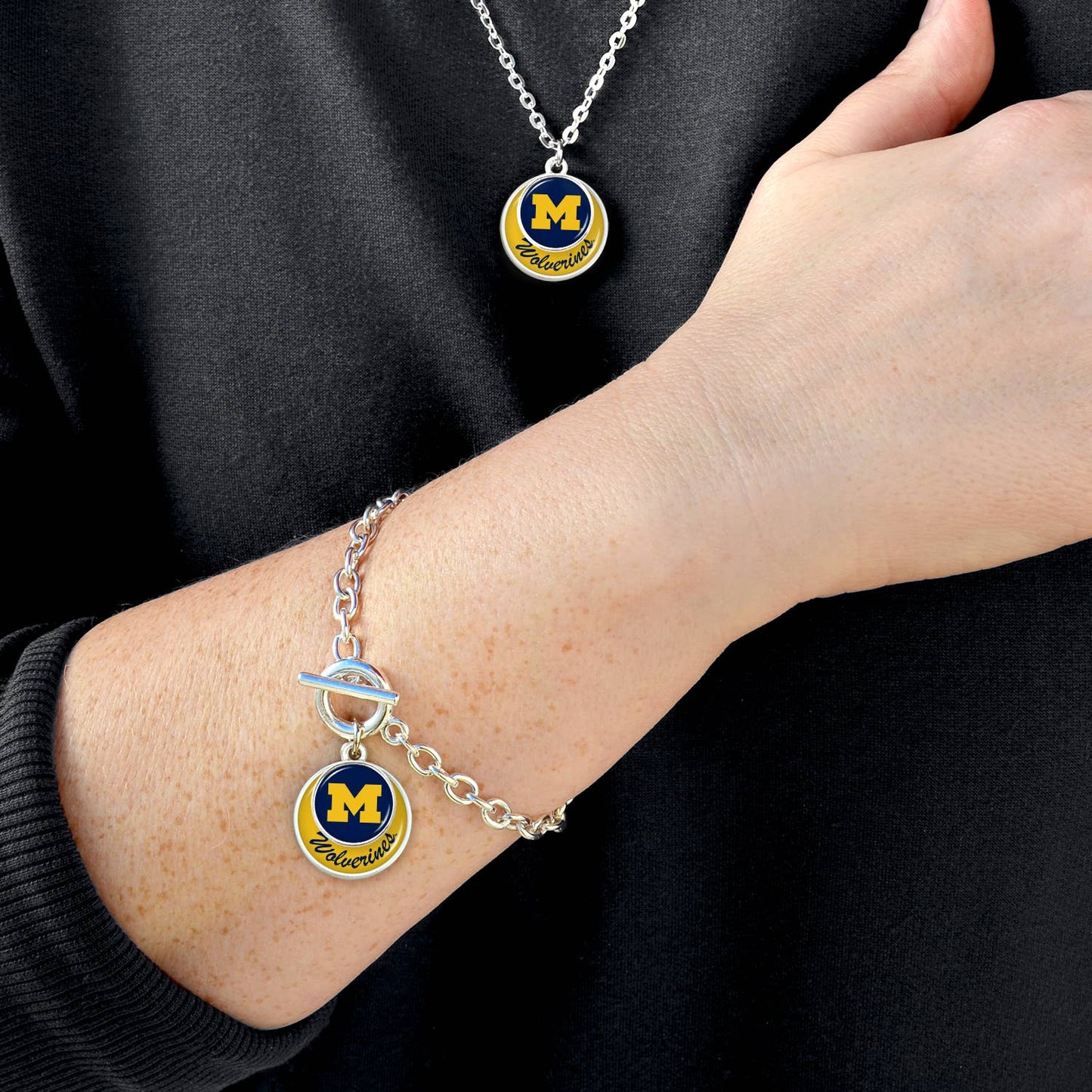 Michigan Wolverines Stacked Disk Bracelet