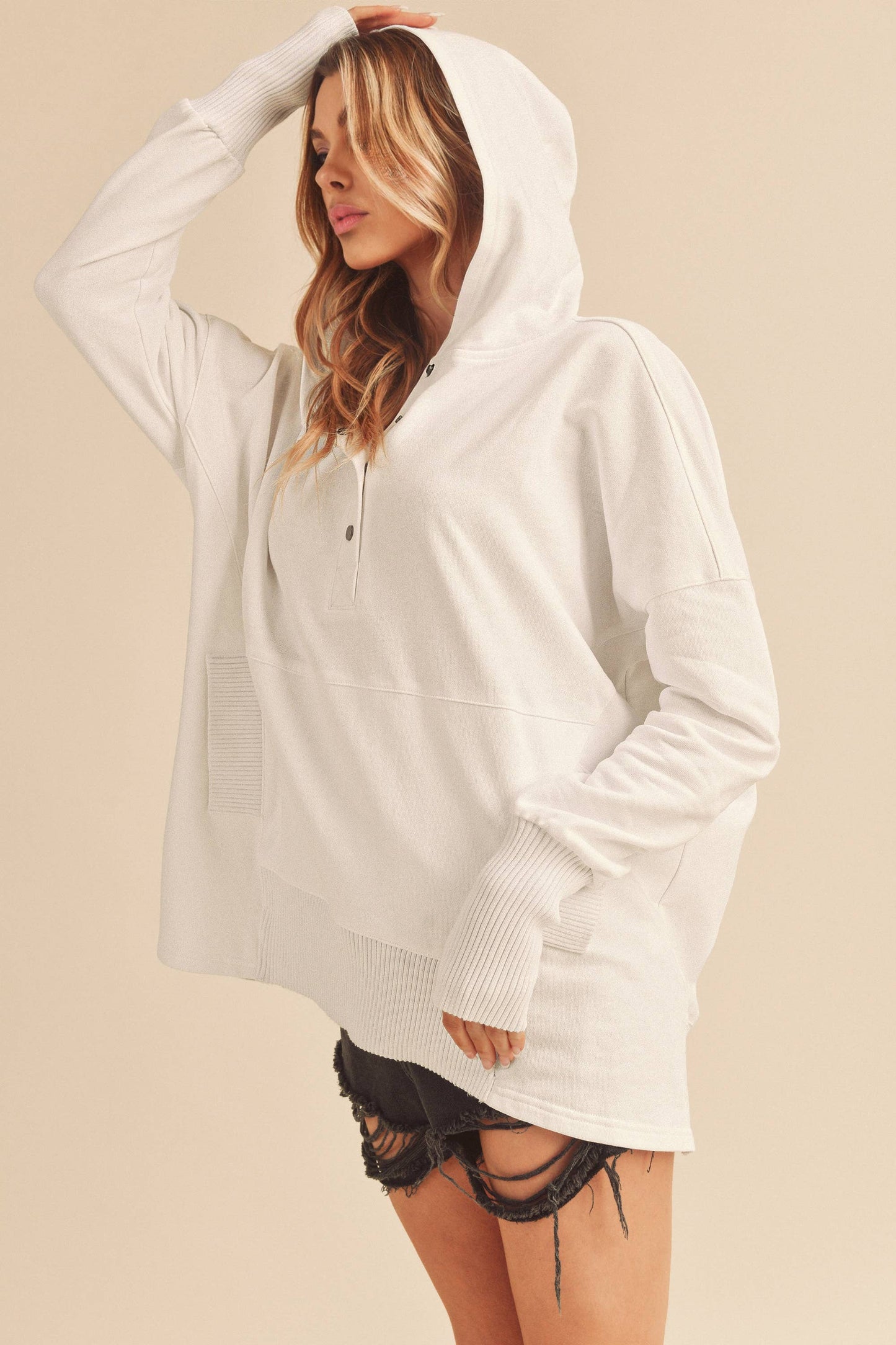 Oat button hooded Pullover