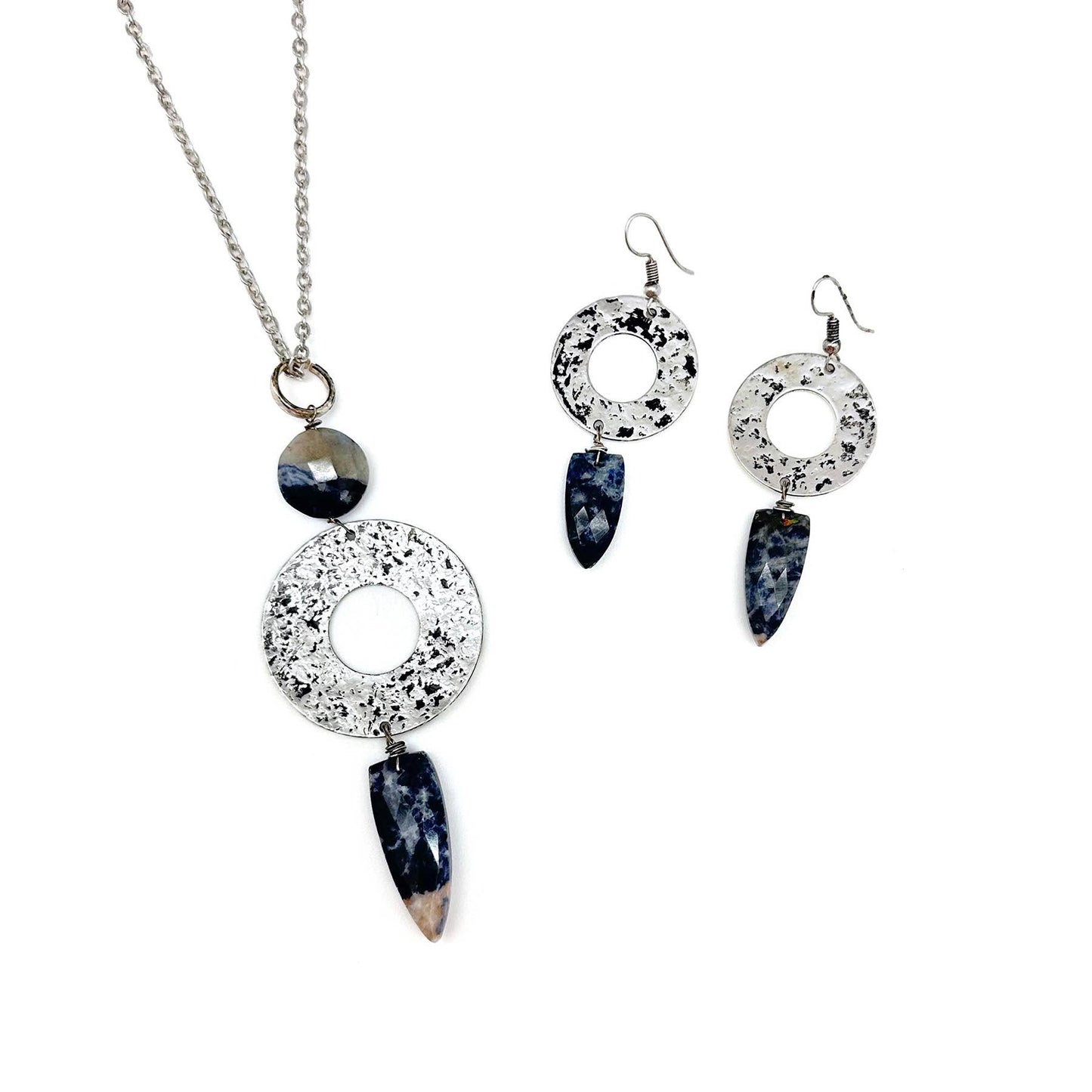 Sodalite, Silver Open Ring necklace